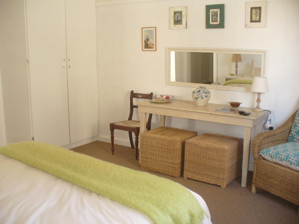 Appartamento Royal At Sea Muizenberg Esterno foto