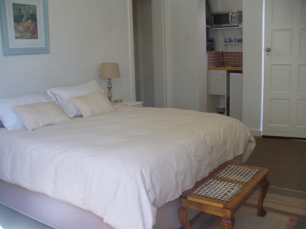 Appartamento Royal At Sea Muizenberg Esterno foto